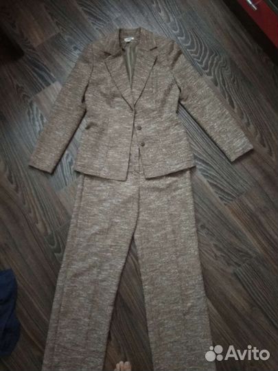 Костюм брючный