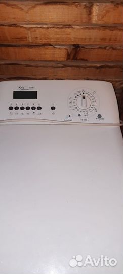 Стиральная машина с вертикальной загрузкой