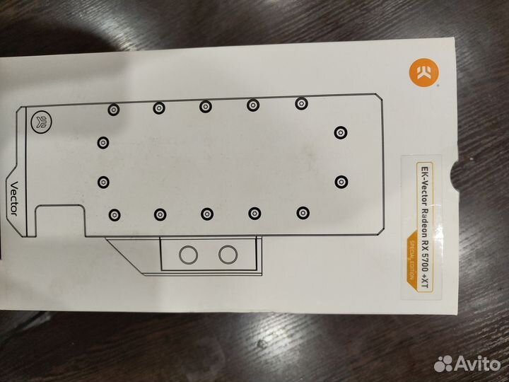 Amd Radeon rx 5700xt с водоблоком