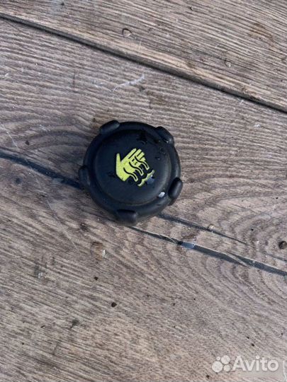 Пробка расширительного бака Nissan Qashqai J10 2.0