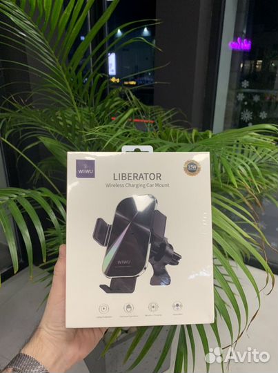 Wiwu беспроводная автомобильная зарядка
