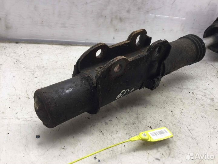 Стойка передняя левая Mercedes Sprinter 651956