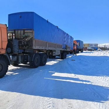 Транспортировка контейнера и бытовки