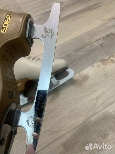 Фигурные коньки edea 230