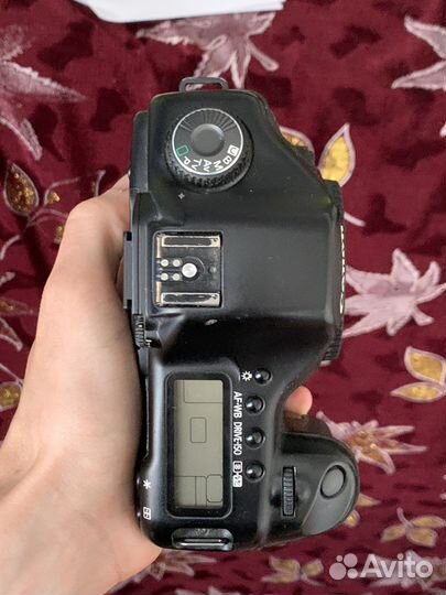 Зеркальный фотоаппарат canon 5d нужна юстировка