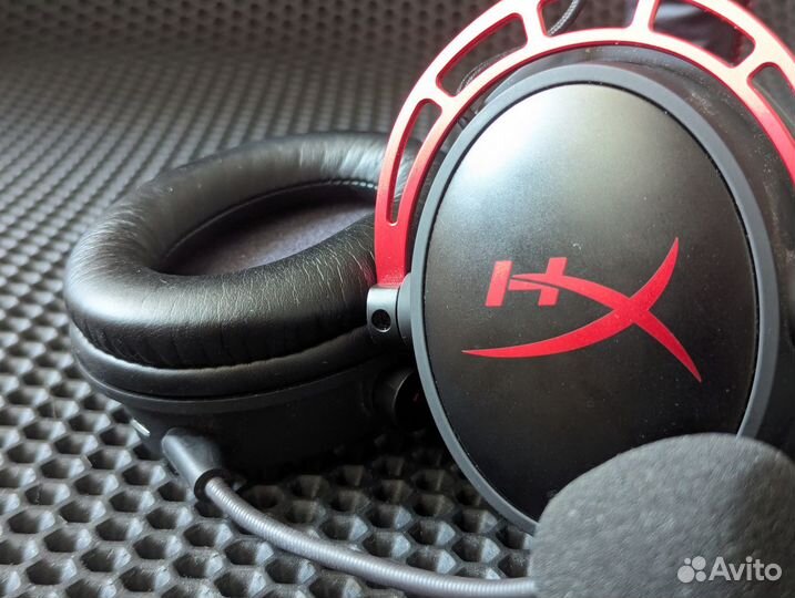 Hyperx Cloud Alpha беспроводные наушники