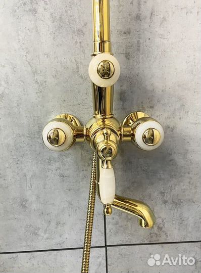 Душевая система AltroBagno Opera золото (13