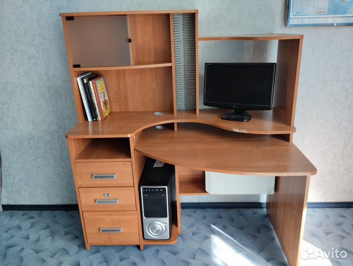 Компьютерный стол бу