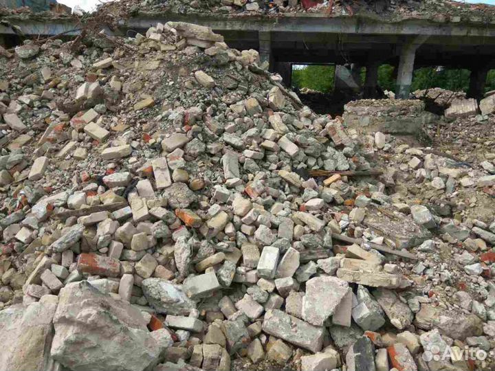 Приму в дар строительный мусор