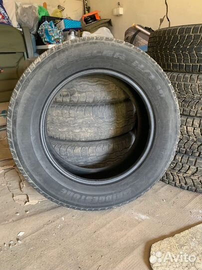 Bridgestone Dueler H/T D687 225/65 R17