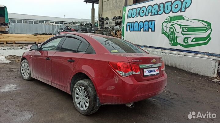 Ручка двери наружная задняя правая Chevrolet Cruze