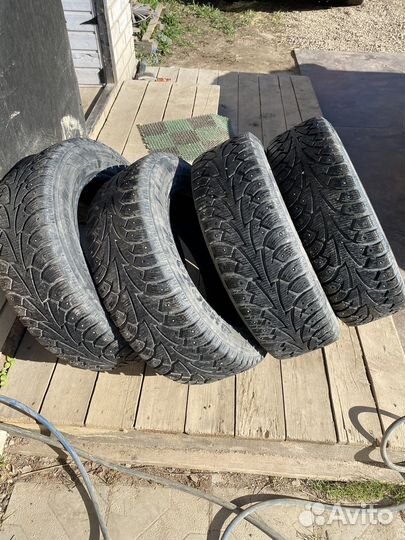 Hankook Winter I'Pike 215/65 R17 98T