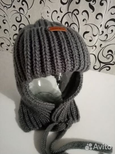 Шапка женская с ушками. Ручная работа