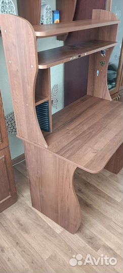 Компьютерный стол б/у