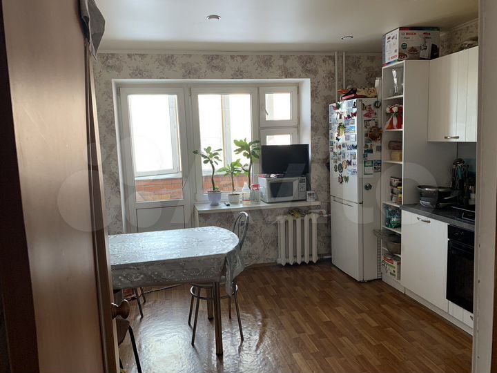 3-к. квартира, 101,1 м², 3/10 эт.