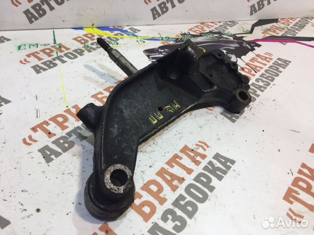 Рено Трафик Кронштейн МКПП