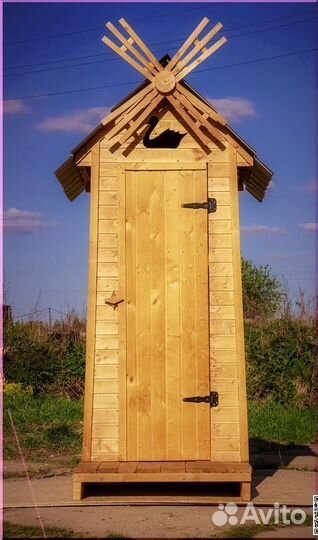 Дачный туалет деревянный SKU002