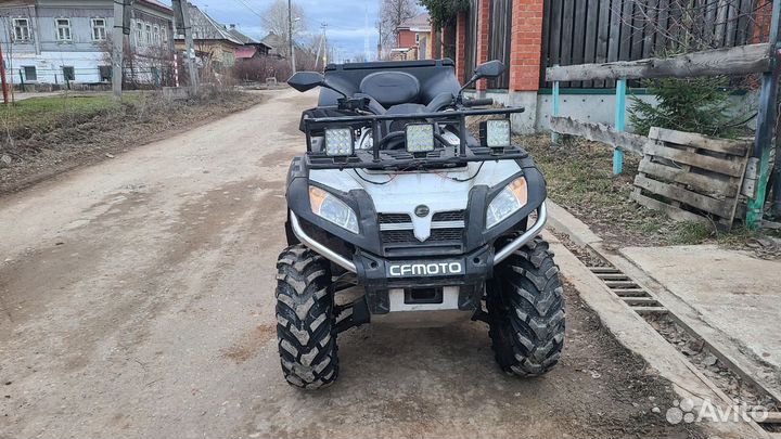 Cf moto x8