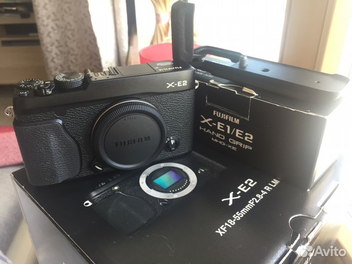 Fujifilm X-E2 (+допхват fuji)