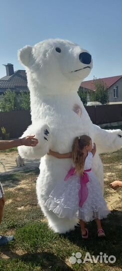 Надувной костюм белого медведя