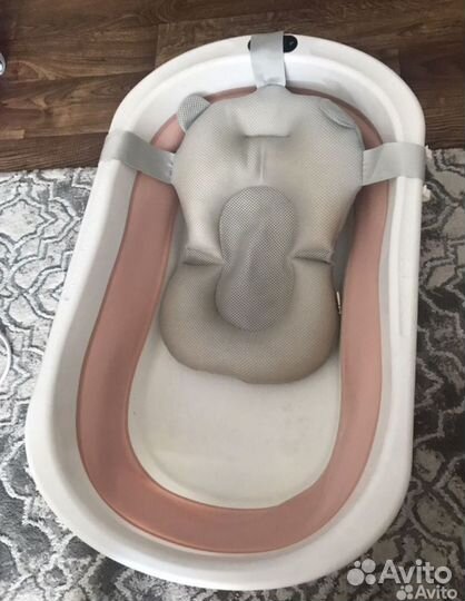 Ванночка для купания новорожденного