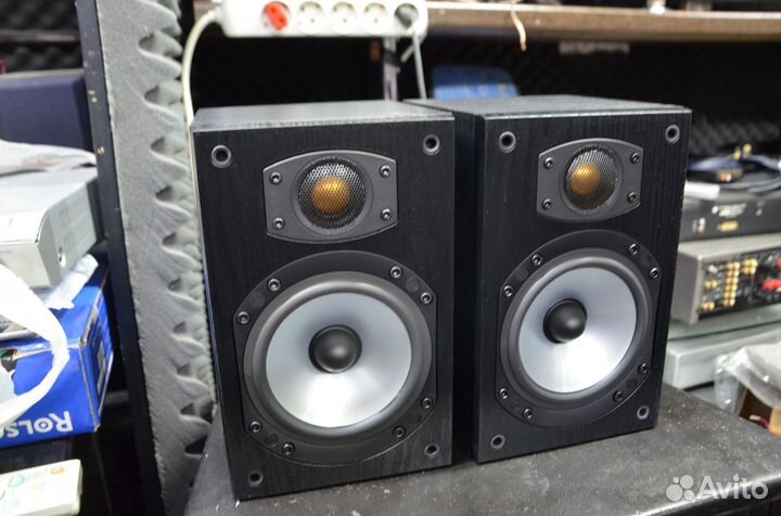 Колонки полочные Monitor Audio Monitor 1