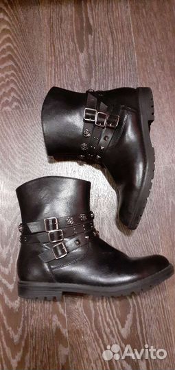 Ботинки для девочки