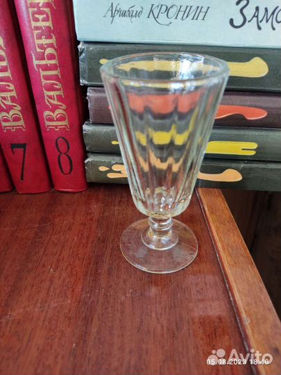 Рюмка лафитник СССР на ножке