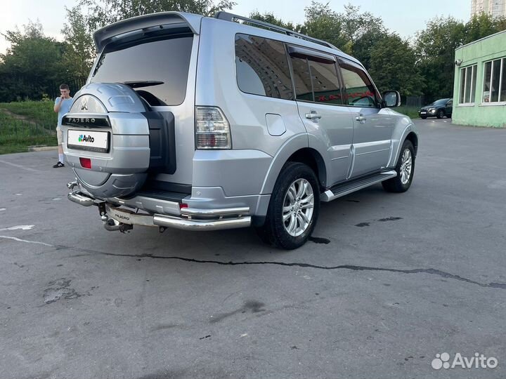 Mitsubishi Pajero 3.0 AT, 2011, 268 500 км