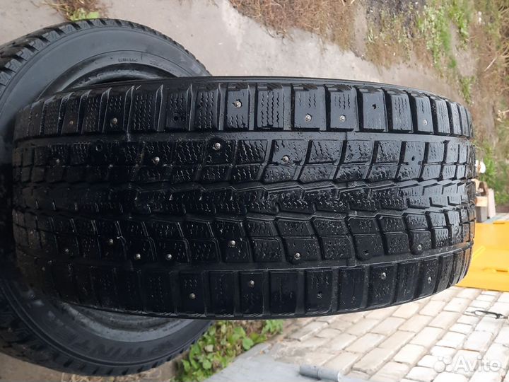 Dunlop SP Winter Ice 01 225/50 R17 96T