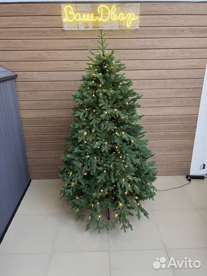 Елка искусственная литая с лампочками