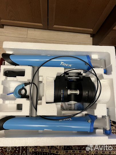 Велостанок tacx booster