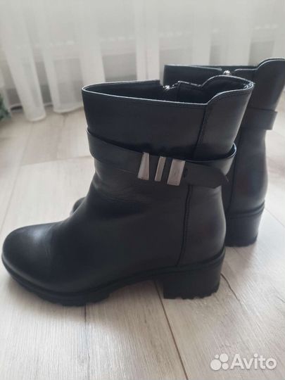 Ботинки демисезонные
