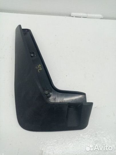 Брызговик задний левый Kia Sportage 4 (QL)