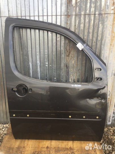Дверь передняя правая Fiat Doblo 2005