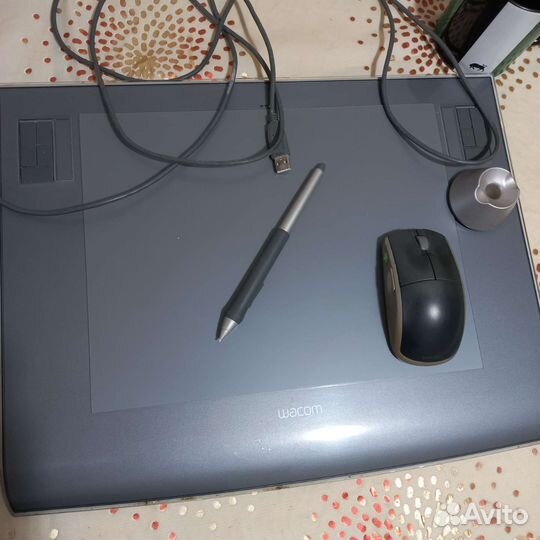 Графический планшет wacom intuos