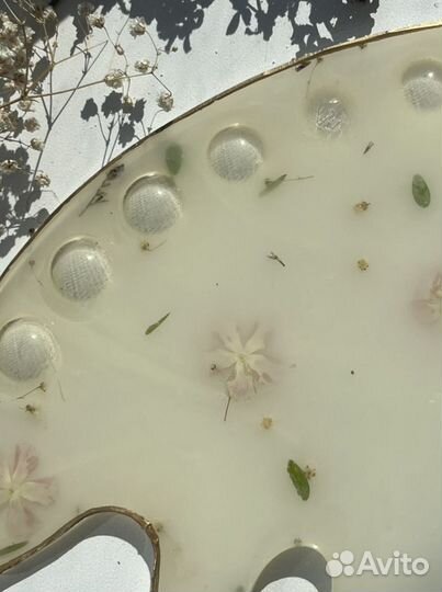 Палитра для художника из эпоксидной смолы