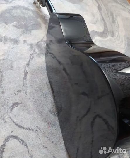 Акустическая гитара