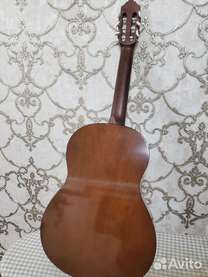 Классическая гитара yamaha c40