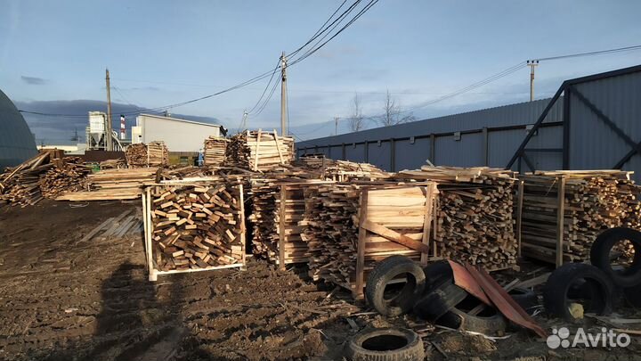 Дрова, опилки