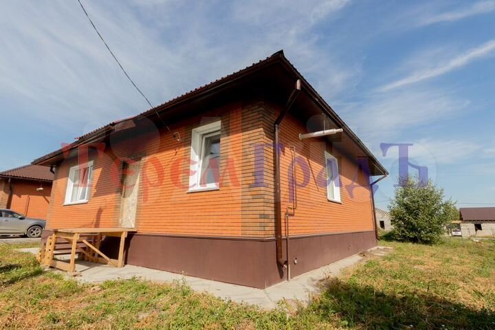 Коттедж 102 м² на участке 7,1 сот.