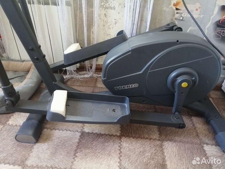 Эллиптический тренажер torneo festa