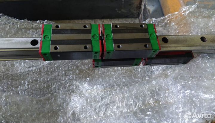 Рельсовые направляющие и каретки NSK THK Hiwin