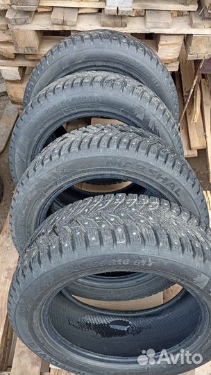 Marshal WinterCraft Ice WI31 205/55 R16
