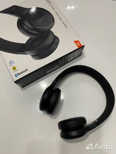 Беспроводные наушники jbl live 400BT