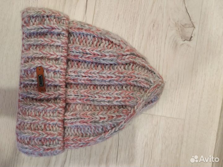 Шапка на флисе в отличном состоянии