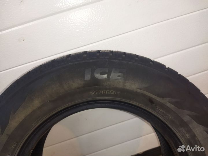 Pirelli Formula Ice 185/70 R14