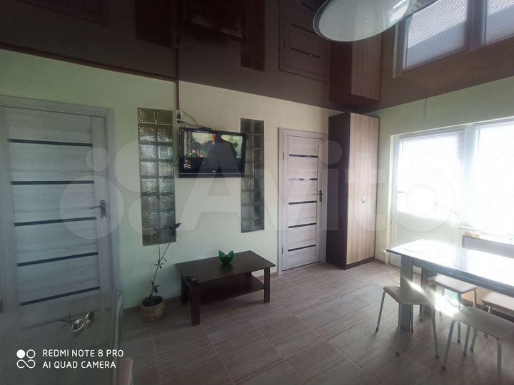 Комната 80 м² в 4-к., 2/2 эт.