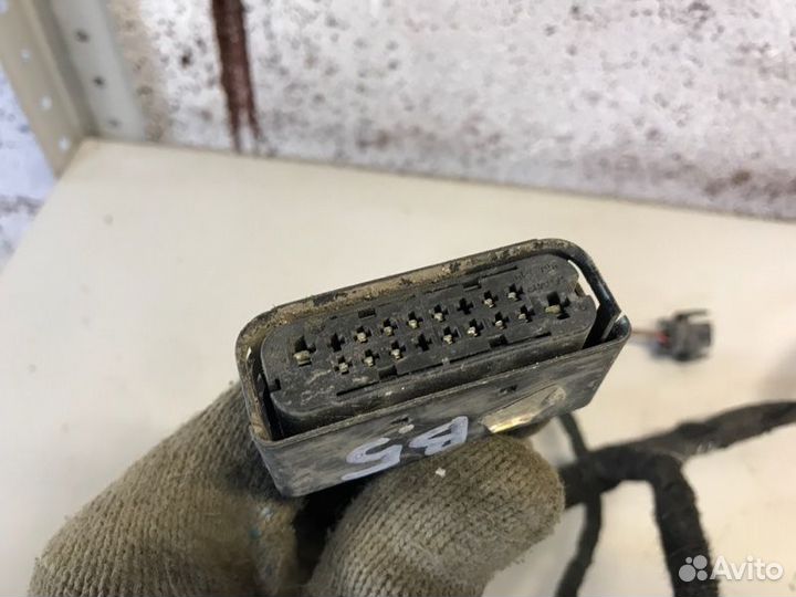 Проводка двери задняя левая Volkswagen Passat B5