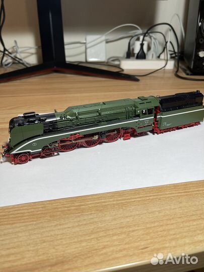 Паровоз roco 18 201